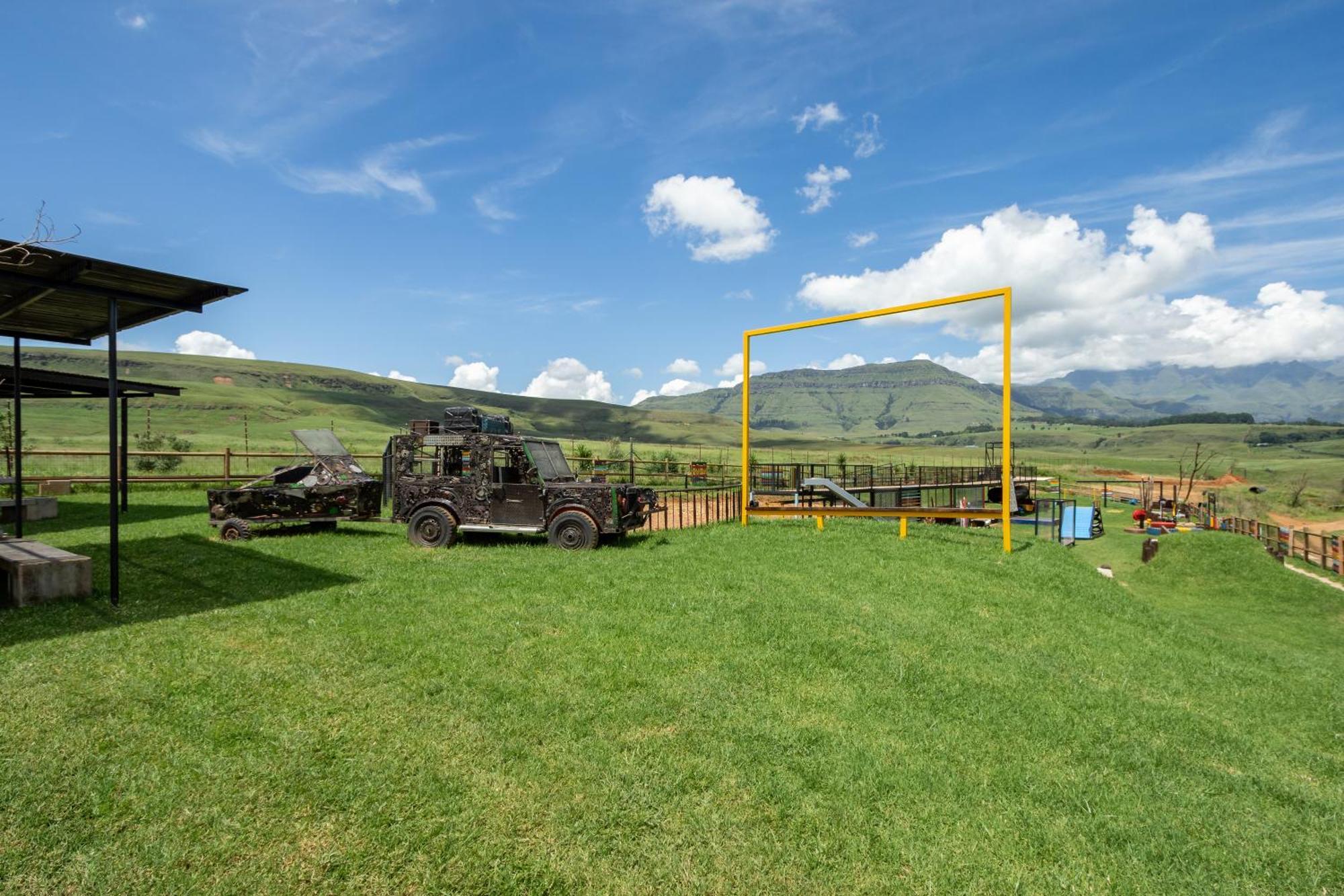 Champagne Valley Dragonview Lodge מראה חיצוני תמונה